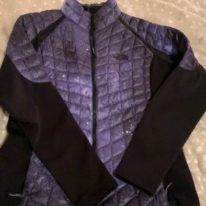 North face thermoball coat
